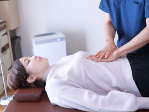 自然治癒力アップ！脳脊髄液の流れを改善する内臓クラニアルとは？/赤磐市周匝/整体院ホーピスト