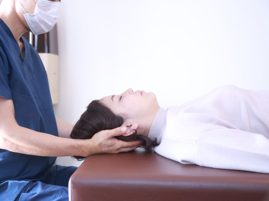 内臓クラニアル整体。頭蓋骨の調整